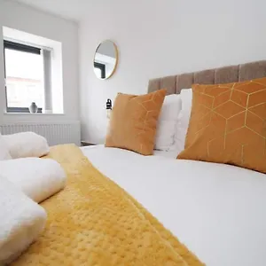 Flat In Centre Apartment